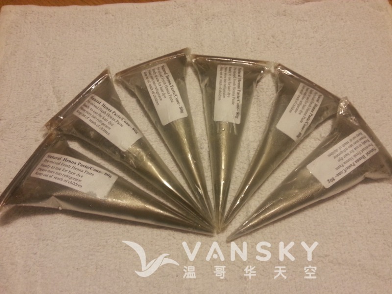 251113144411_henna cone-6.jpg